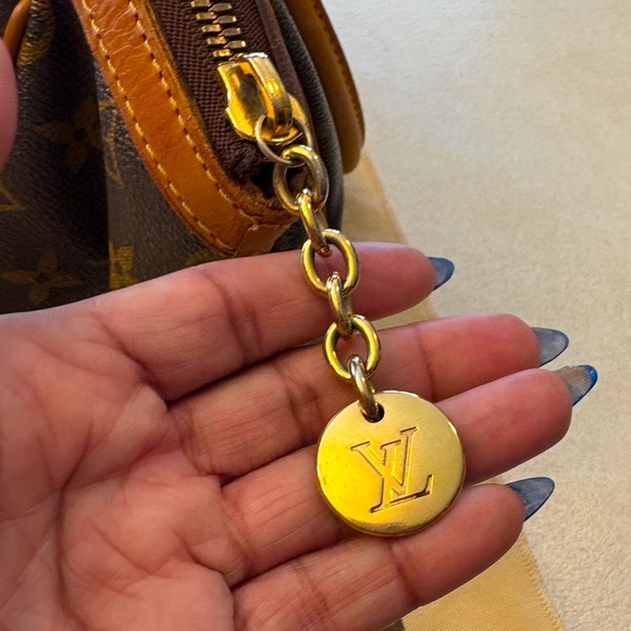 LOUIS VUITTON Monogram Tivoli PM Bag, w/Dust Bag & COA. EUC - Picture 11 of 16